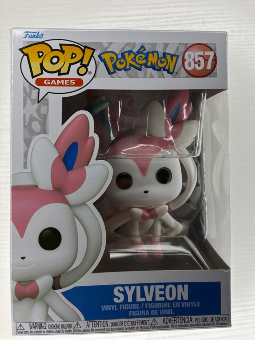 Funko Pop! Pokémon Sylveon Vinyl Figure - White & Pink